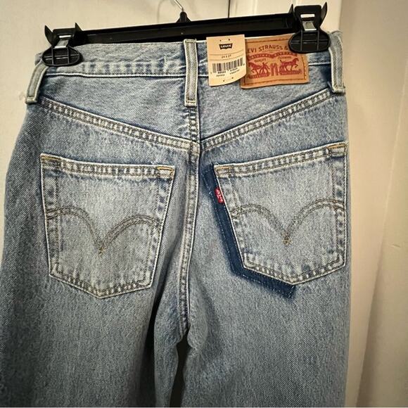 Levi's Ribcage Ripped High Waist Ankle Straight Leg Jeans - Picture 9 of 14